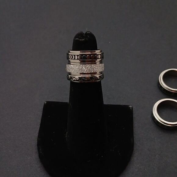 New FASACCO 9 Anxiety Fidget Ring Set Size 5 New - Picture 2 of 5